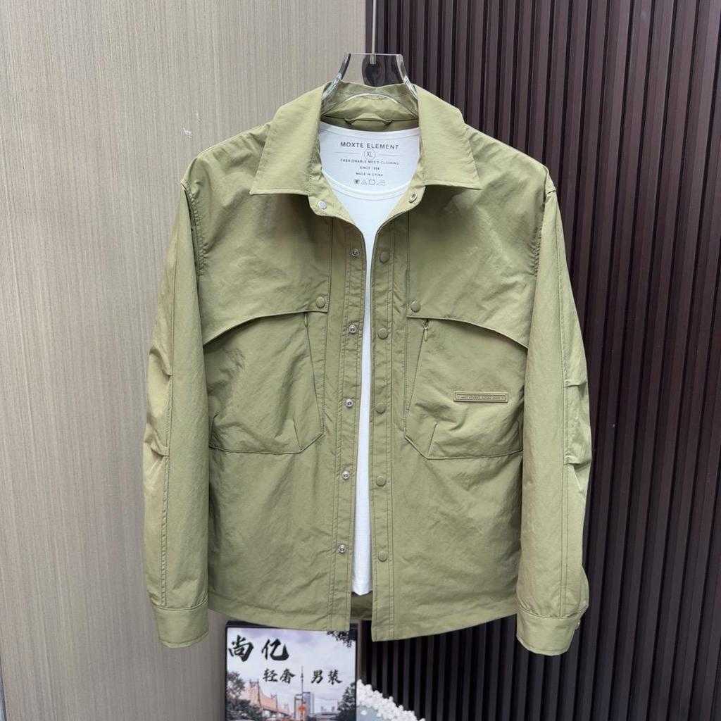 Nouveau Vêtement de Travail Fonctionnel Printemps Veste Chemise Mode Polyvalente Couleur Unie Veste à Revers Chemise Manches Longues Homme Tendance