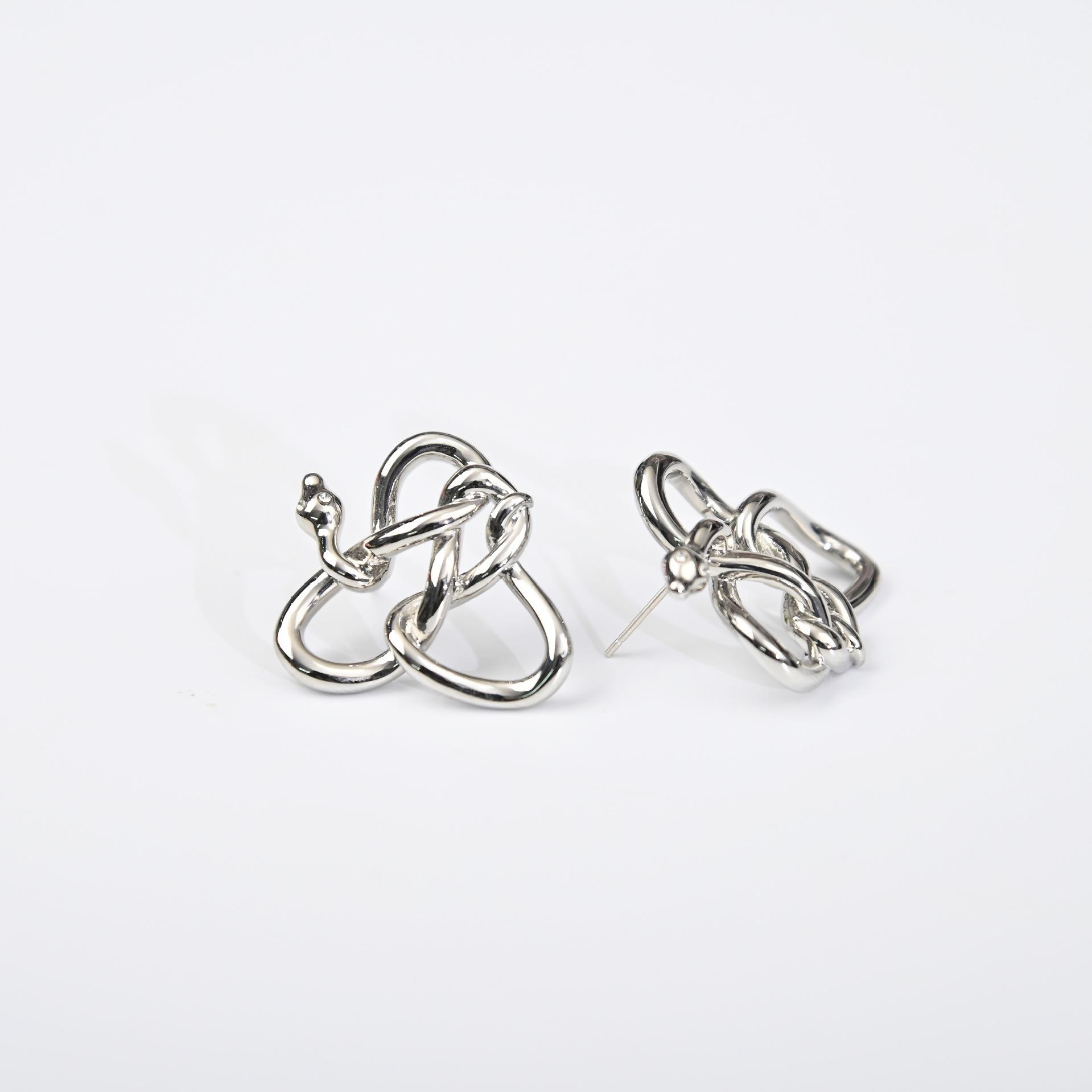 

Ouroboros Triangle Knot Earrings 925 Silver - Openwork Vintage Minimalist Luxury