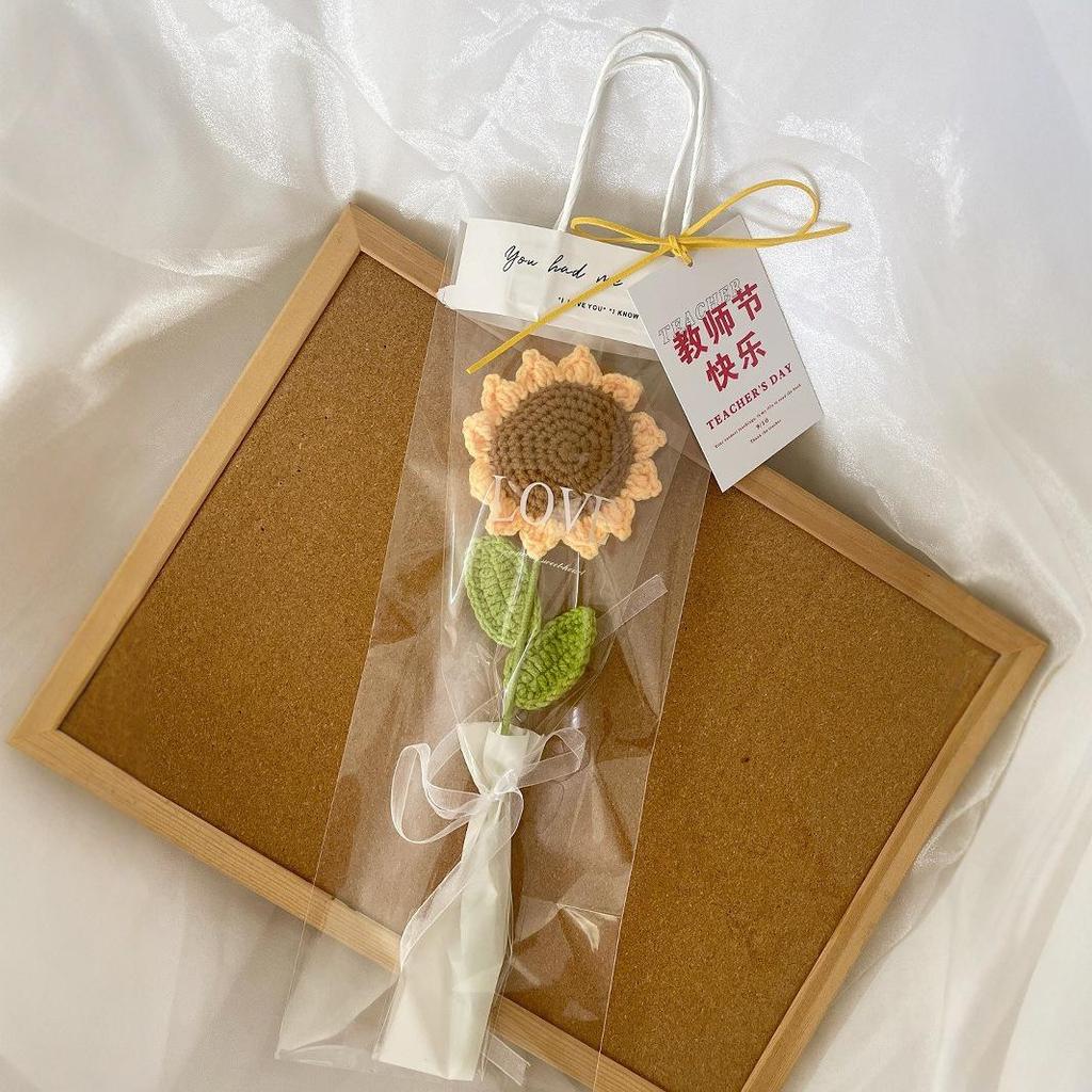 Handmade Knitted Sunflower Yarn Bouquet - Creative Artificial Flowers for Teacher's Day Gift
