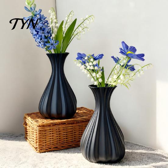 Stylish Vase for Real Flowers 3D Printed Fluted Curved Vase, Minimalist Modern Decorative Flower Small Shelf Sculpture Living Room Tabletop