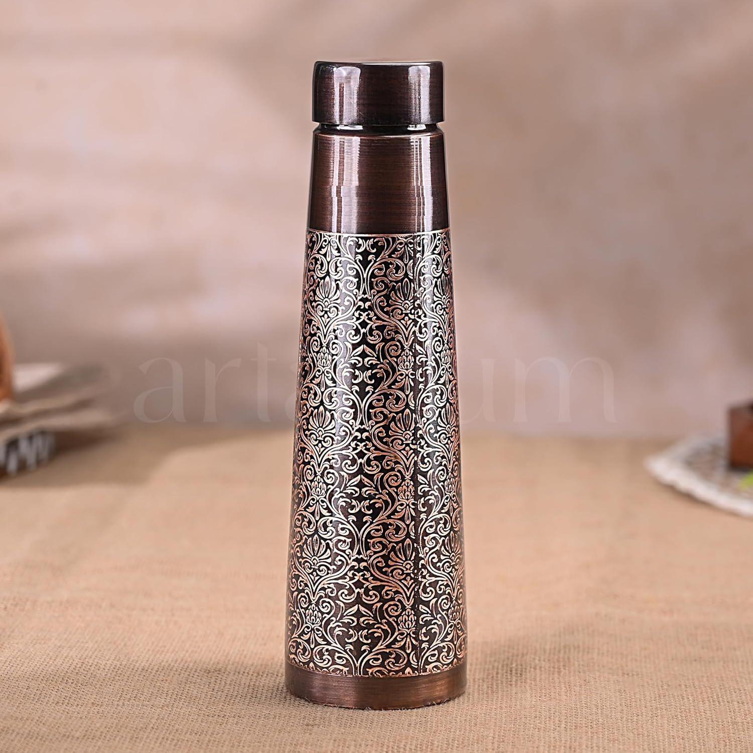 

1 литр Вдохновленная медная бутылка для воды Непротекаемая бутылка для офиса дома Повышает иммунитет Поддерживает пищеварение и здоровье печени (Антикварный флакон с травлением)