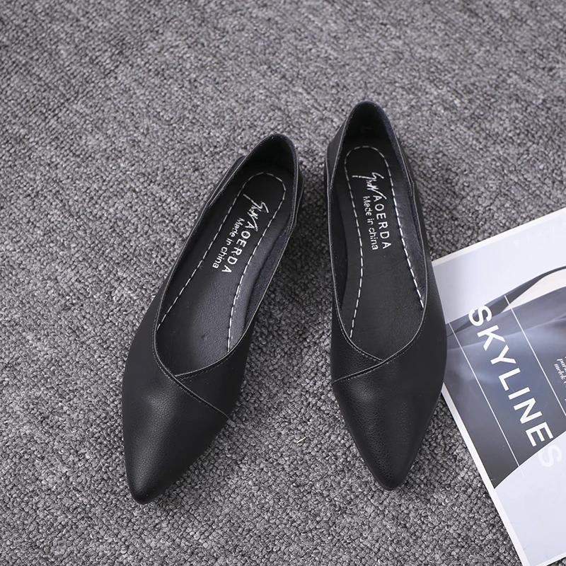 New Women Shoes Spring Autumn Ladies Flat Shoes Fashion Girl's PU Leather V Cut Woman Casual Shoes