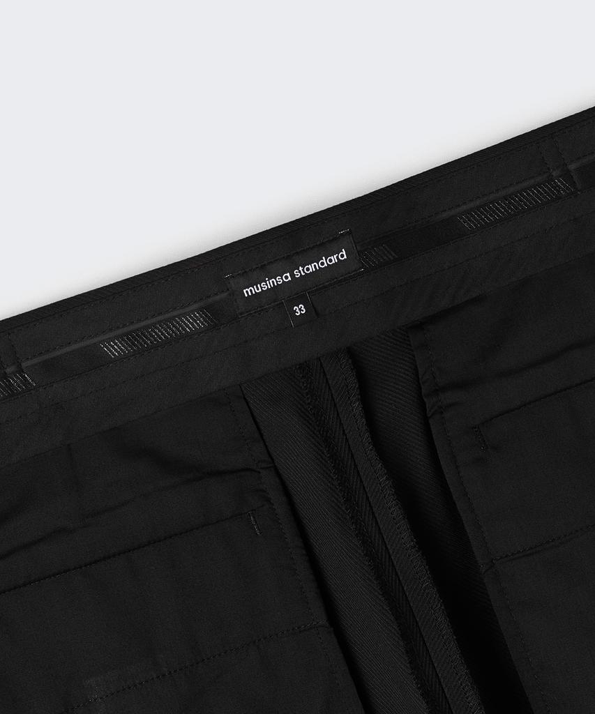 MUSINSA STANDARD Whipcord Curved Hidden Banding Slacks [Black]