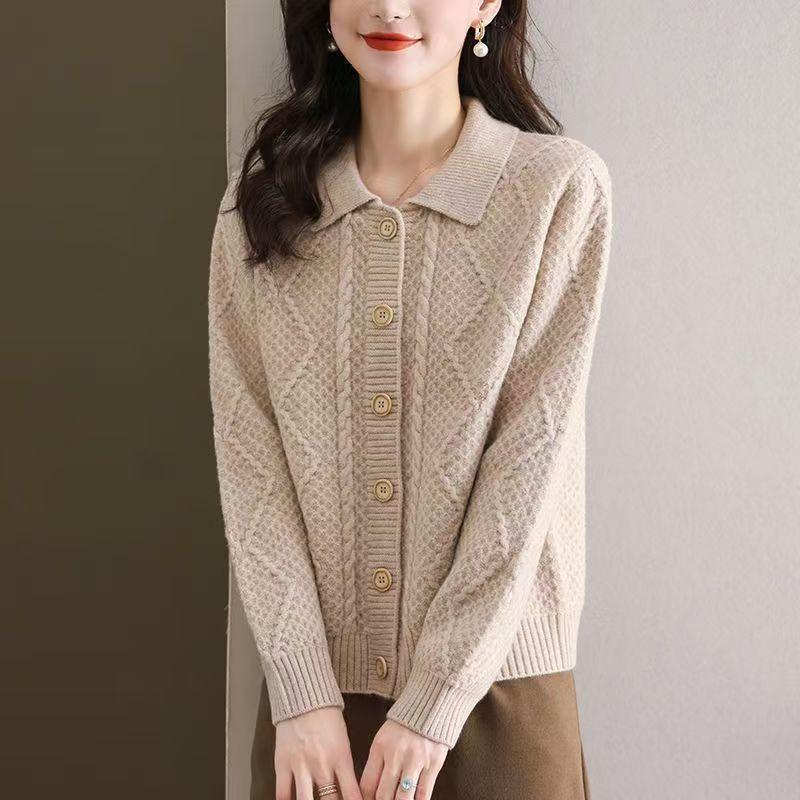Women's Knitted Cardigan Spring and Autumn Short Fashion Sweater Jacket Top Women