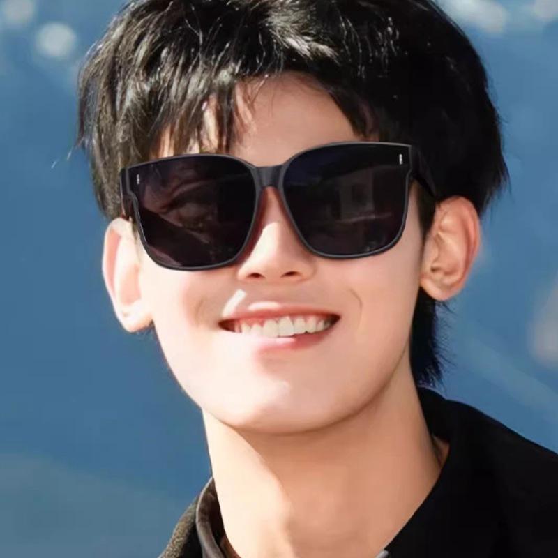 Foldable Sunglasses HD Polarized Glasses Myopia Clip-On Glasses for Women Ultra-Light Brown Men's Driving Sun Protection Sunglasses