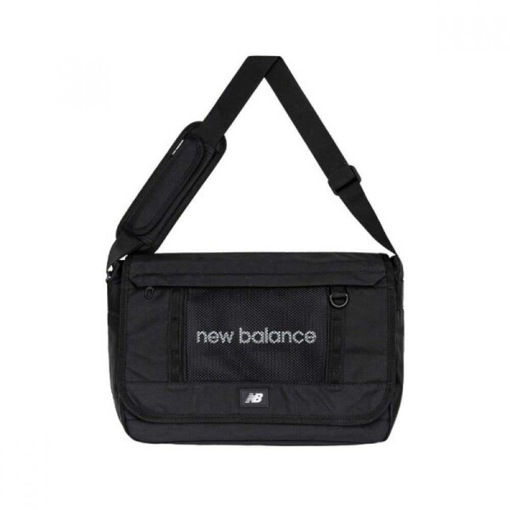 

New Balance 3d Messenger Bag Nbgcfss201 19 BLACK(19)