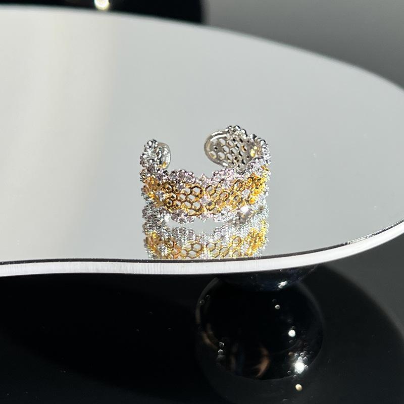 Collection retro Italian court style brushed hollow lace open ring women's fashion niche versatile ring