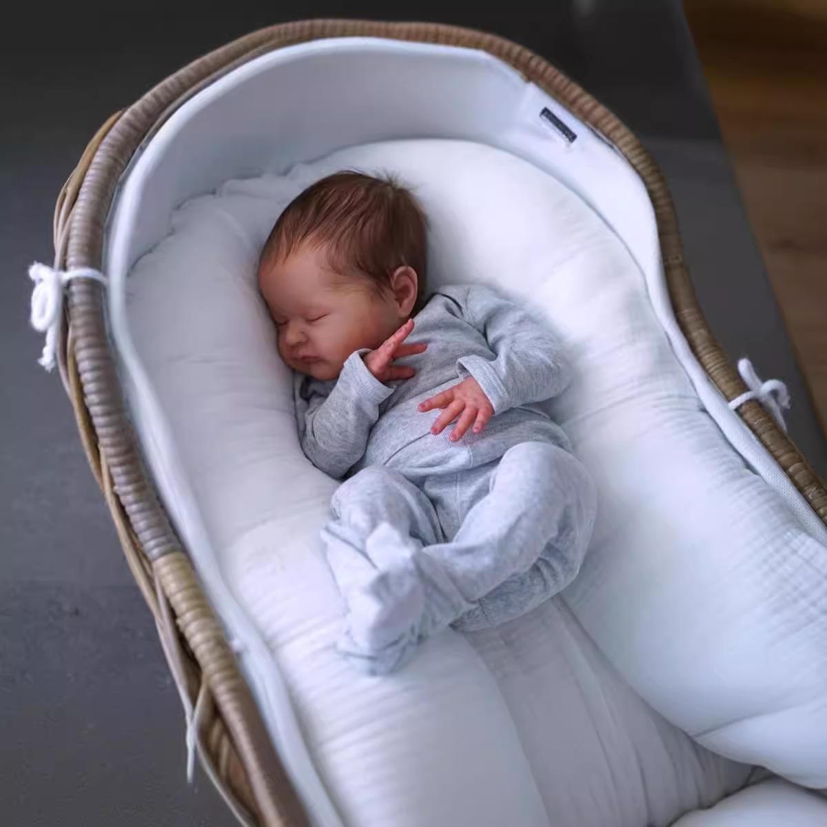 19-inch Handmade Realistic Doll with 3D Skin and Visible Veins 48cm Cloth Body