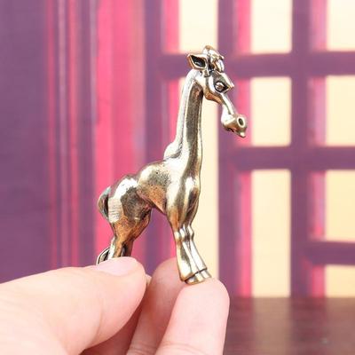 Starožitná mosazná malá soška koně Stolní ozdoba Vintage figurky zvířat Miniatury Dekorace Řemesla