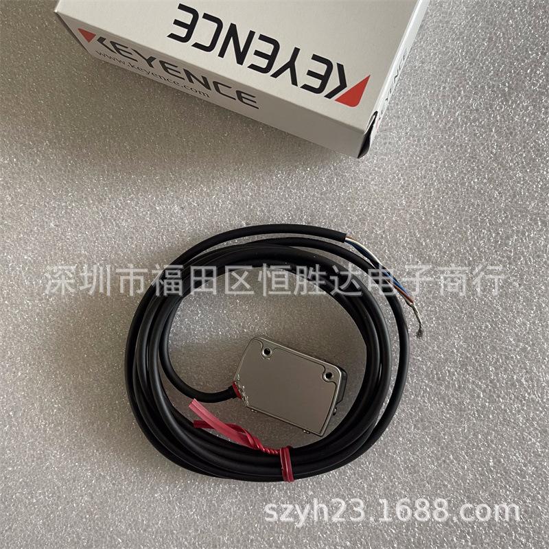 LR-ZB100CN/CP & LR-ZB100N/P, LR-ZH500P Keyence Sensors