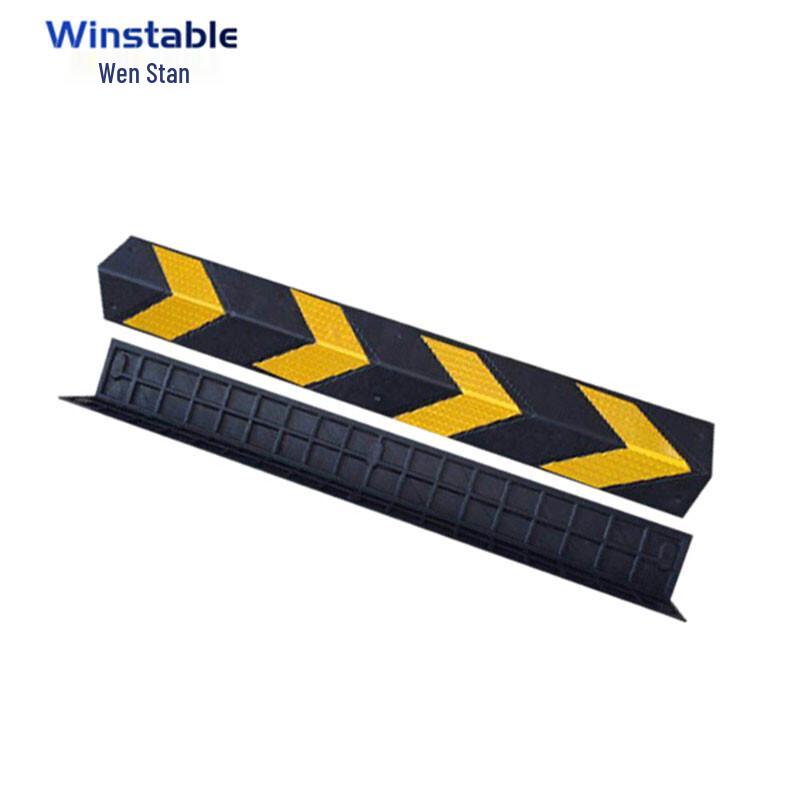 WST165 Rubber Reflective Corner Guard 800x100x100x6mm