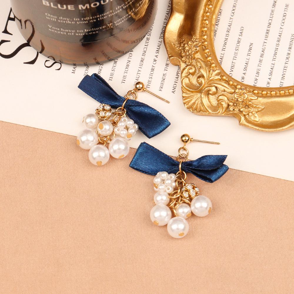 

European High-End Grape Pearl Bow Dangle Earrings