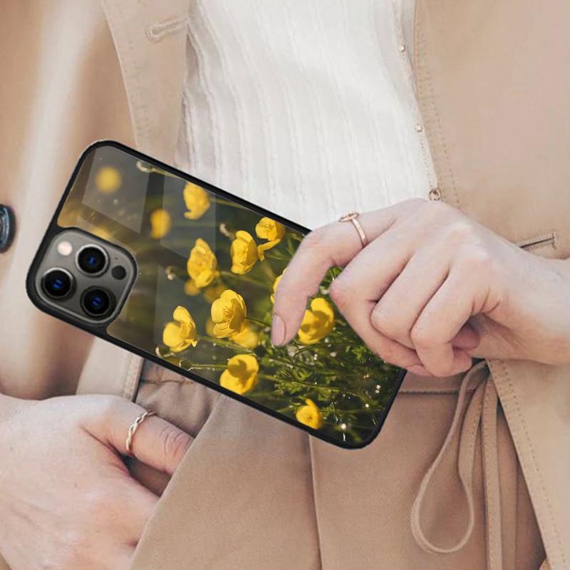 Flowery Buttercup Plant Magnetic Phone Case For APPLE iPhone 17 Air 16 14 13 12 Pro Max 15 Plus Charge With MagSafe Cover