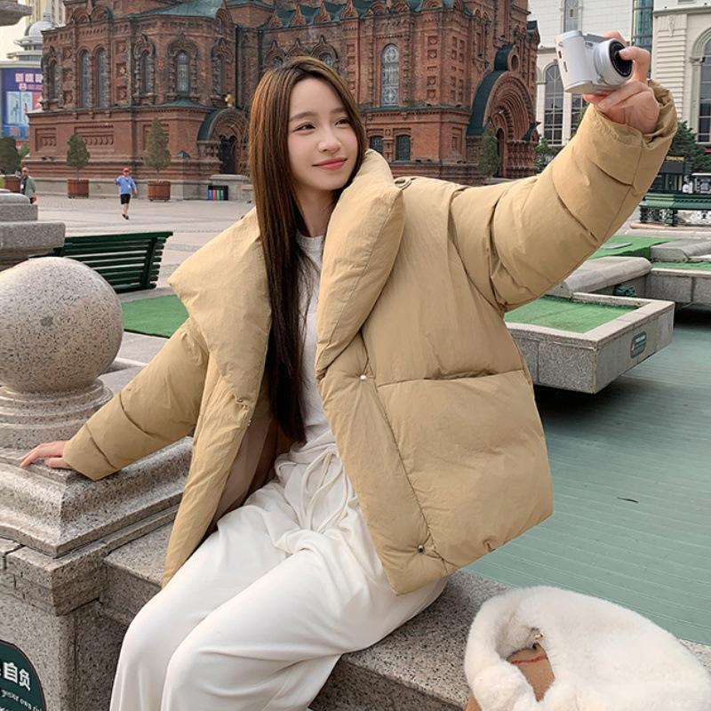 Winter New Korean Style Short Cotton Coat for Women with Large Lapel Design, Loose and Thickened Bread Coat