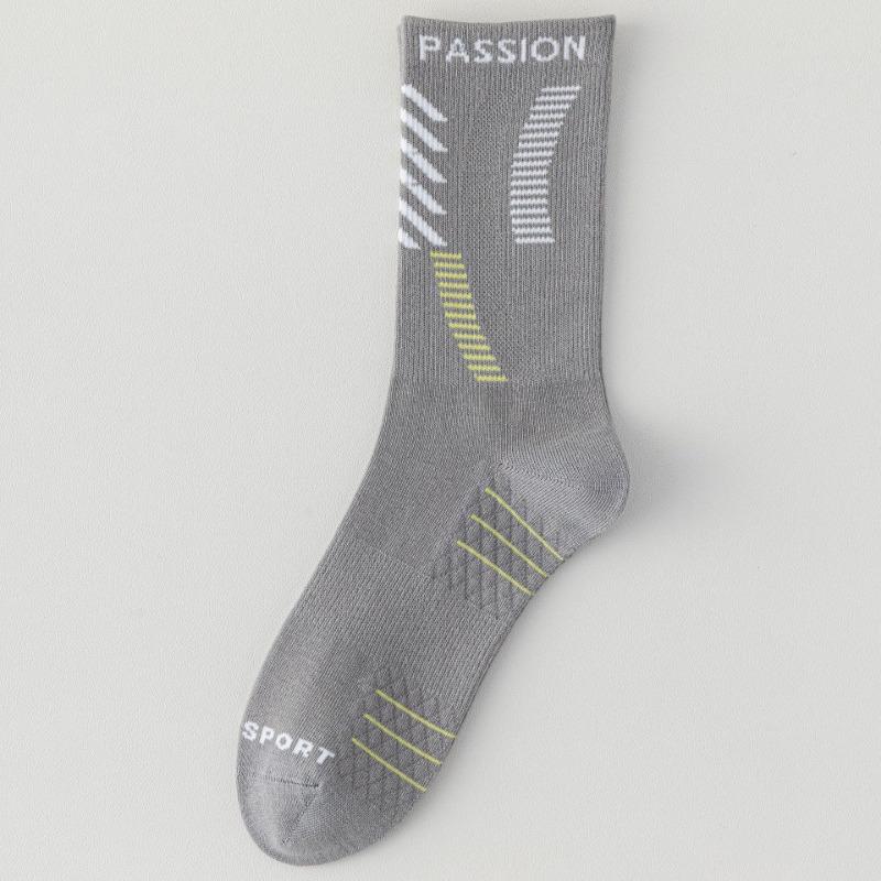 Men's Autumn Leisure Trend Running Cycling Basketball Sports Breathable Sweat-absorbing Boneless Tube Socks