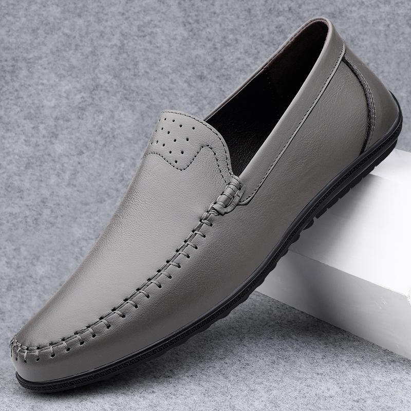 New Loafers Men's Genuine Leather Slip-on Classic Leather Shoes Soft Sole Comfortable Moccasin Casual Shoes Designer Men Shoes