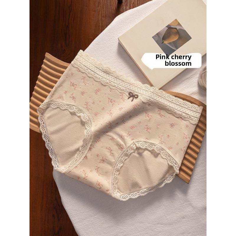 Ladies Spring and Autumn New Lace Cotton 10A Bacteriostatic Extended Crotch Mid Waist Triangle Briefs