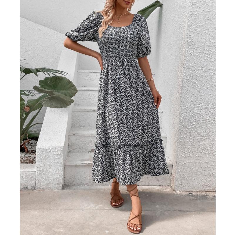 Summer three-quarter puff sleeve black and white floral dress