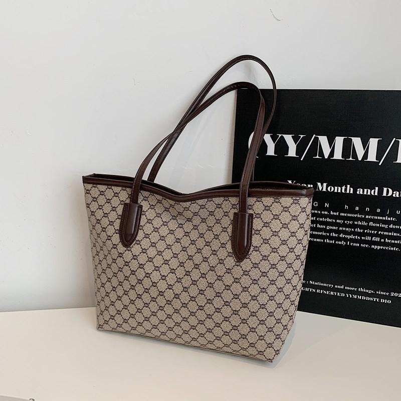 

Вместительные ретро женские сумки для поездок на работу, новые модные универсальные сумки через плечо и подмышку, премиальные сумки-тоут хаки