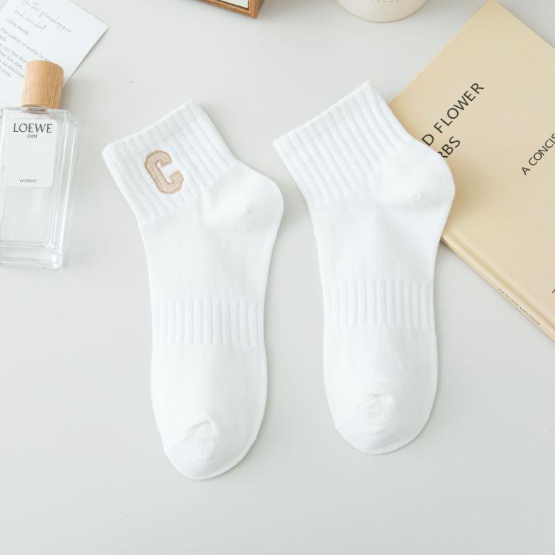 Female Spring and Autumn Assorted Embroidered Letter Low Help Shallow Mouth Socks