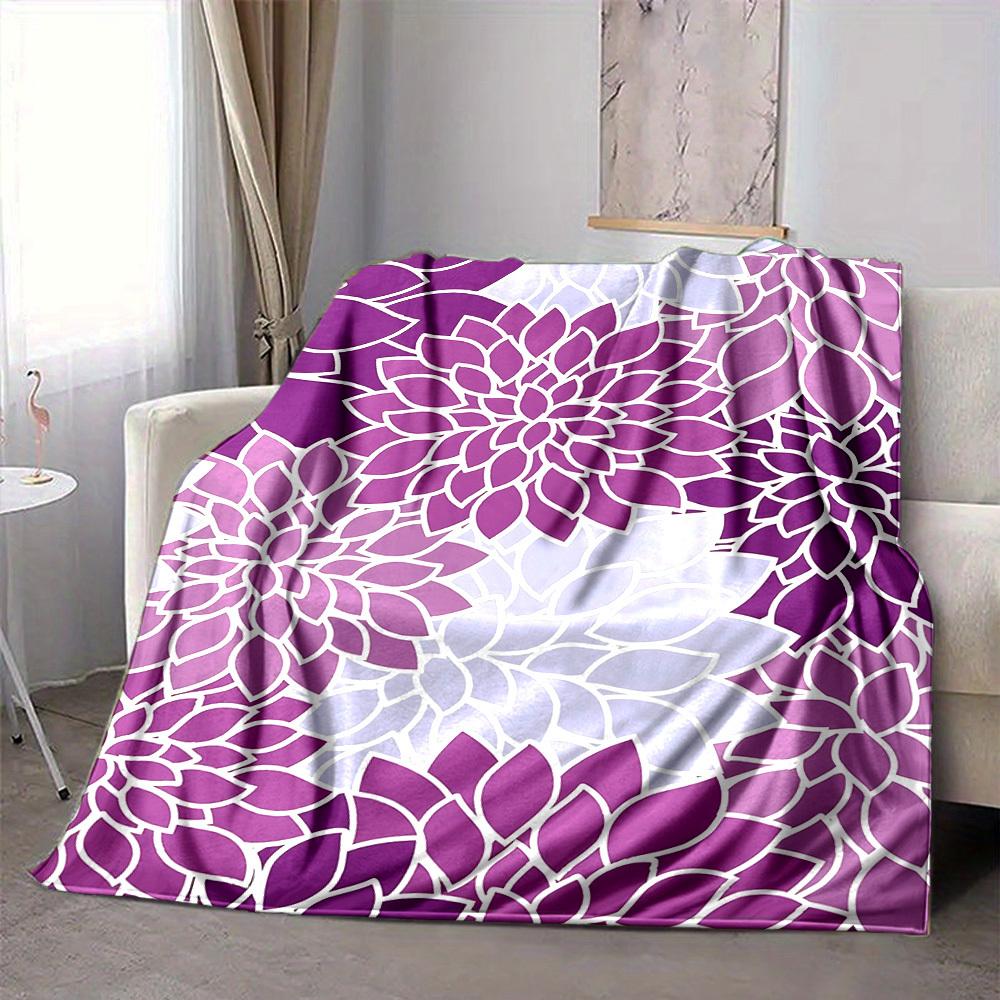 1pc Purple Floral Pattern Blanket Warm, Cozy, And Soft, Suitable for Sofas, Beds, Cars, And Office Use.Perfect for Camping And Travel, Making It a Gre