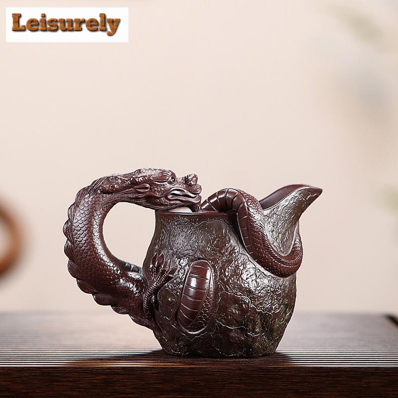 300 ml authentische Yixing Lila Ton Fair Cup Chahai Meister handgefertigte Becher mit Dargon-Griff Hochwertiges chinesisches Zisha-Teeservice-Zubehör