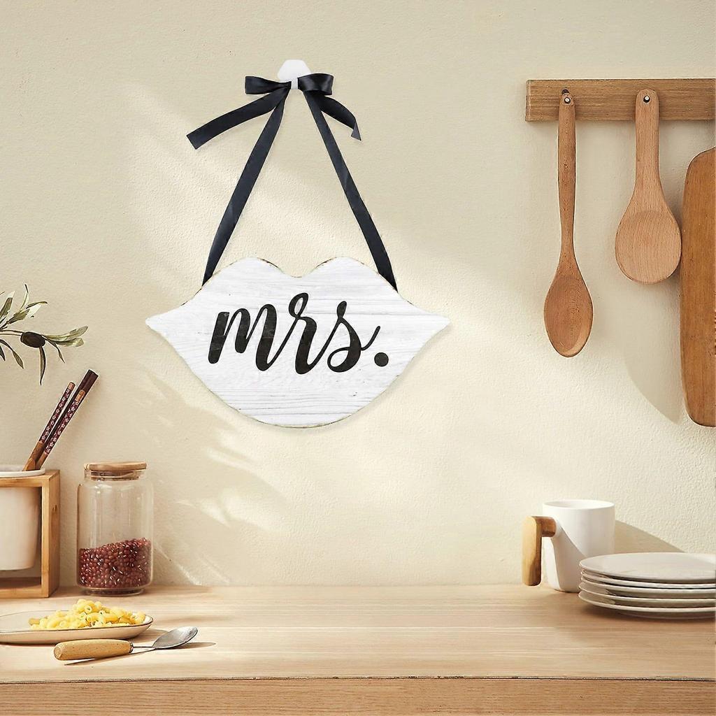Unique Hanging Plaque Simple Innovative Creative Mr Mrs Lips Beards Wall Plaque