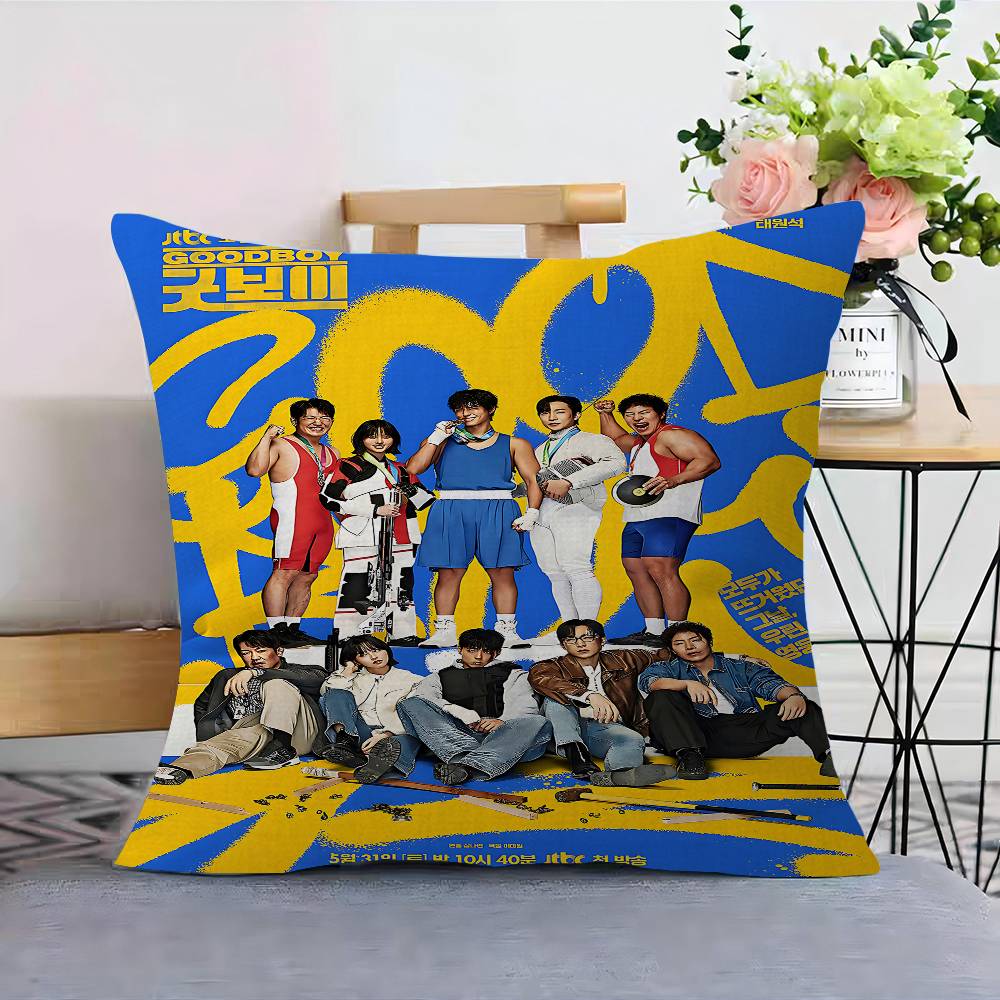 Hot Kdrama GGood Boy Anime Maple Design Cushion Cover Happy Autumn Harvest Decor Holiday Decorati Pillow Cover 30x30 cm