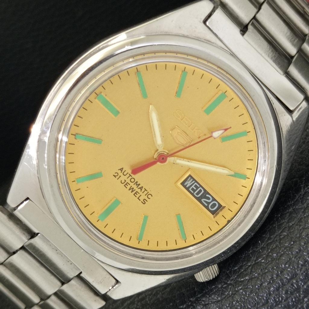 GENUINE VINTAGE SEIKO 5 AUTOMATIC JAPAN MENS GOLDEN COLOR DIAL WATCH A701906-5 R207-a701906