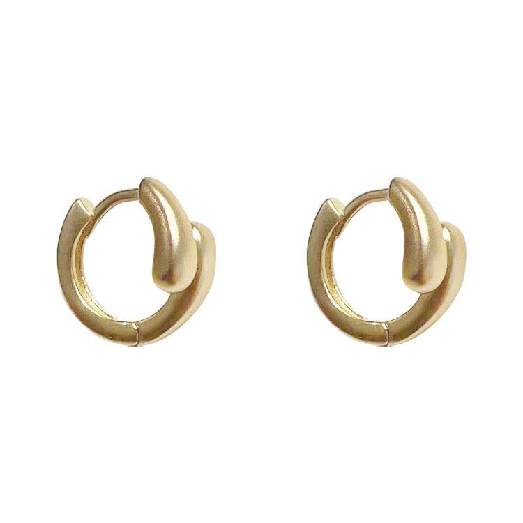 Casual Circle Minimalist Earrings Female Personality Fashion Ins Design Sense of Earrings Ear Buckle Earrings Tide Elegant Accessories Classic Jewelry