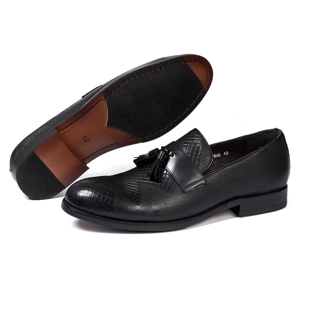 Fashion Tassel Loafers Men'S Business Casual Leather Shoes Men'S One-Pedal Genuine Leather Embossed Versatile Men'S Shoe Factory