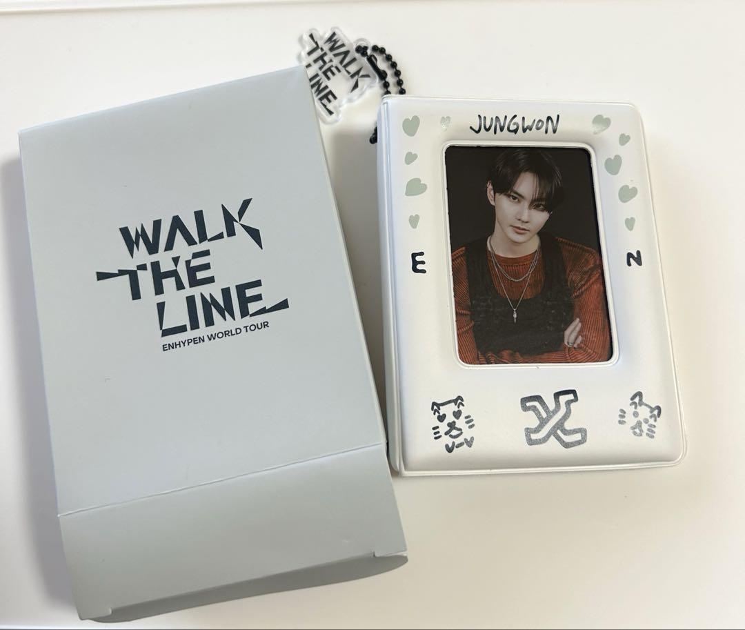 

[USED] ENHYPEN WALK THE LINE Photo Card Binder Jungwon