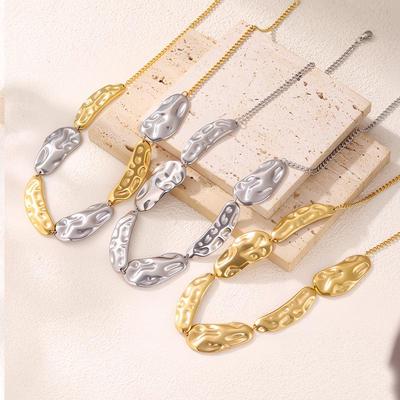 Collier Géométrique Irrégulier en Acier Titane Européen & Américain pour Femmes - Bijoux Haut de Gamme Luxe Léger