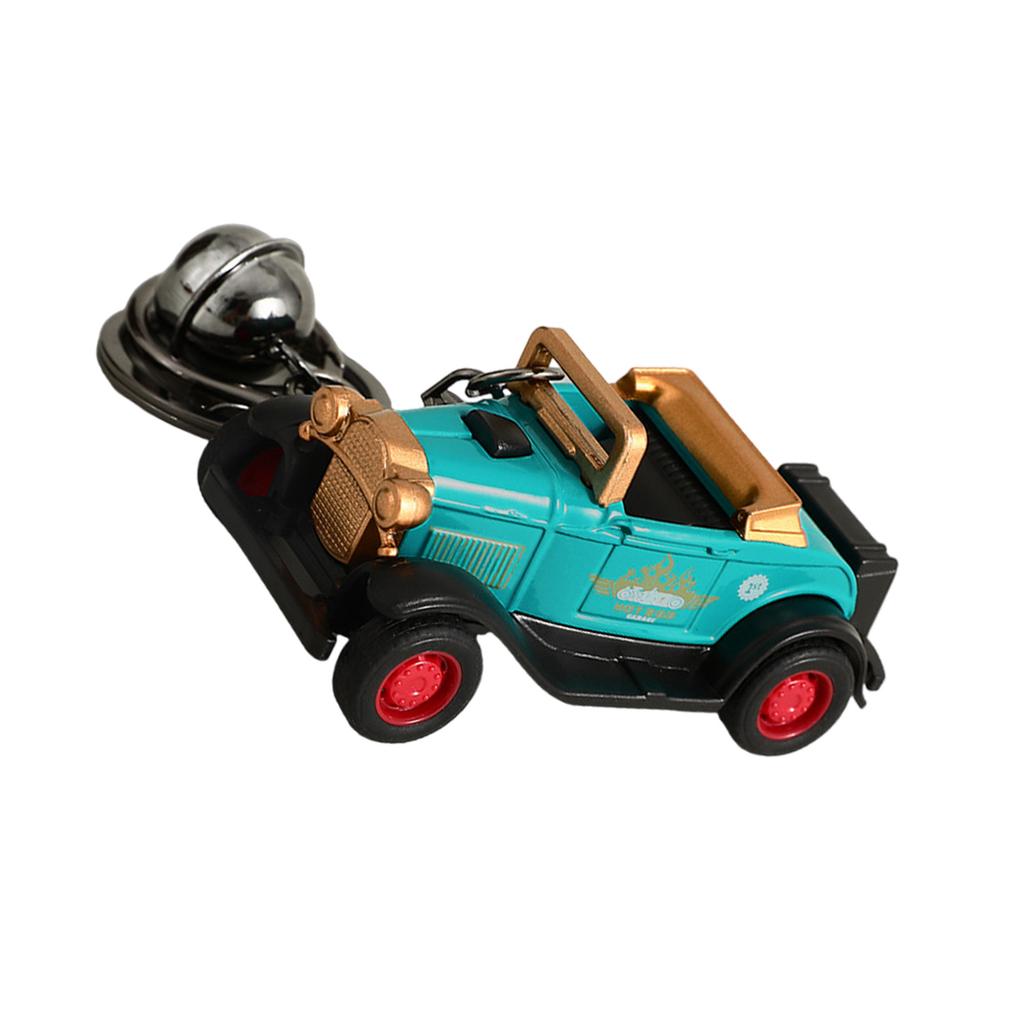 Vintage Car Inspired Keychain Accessory For Men And Women Perfect For Auto Enthusiasts And Fashionable Bag Decoration