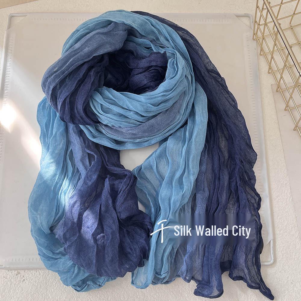 Sciarpa da Donna Blu Sfumato Effetto Cotone e Lino – Retro, Versatile, Lunga Stola Pieghettata per Autunno/Inverno.