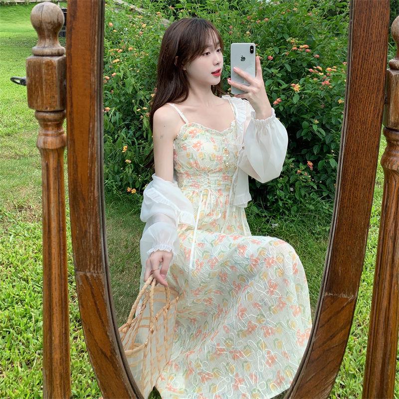 Large Size Sweet and Gentle Dress Waist-skimming Halter Floral Dress Chiffon Dress