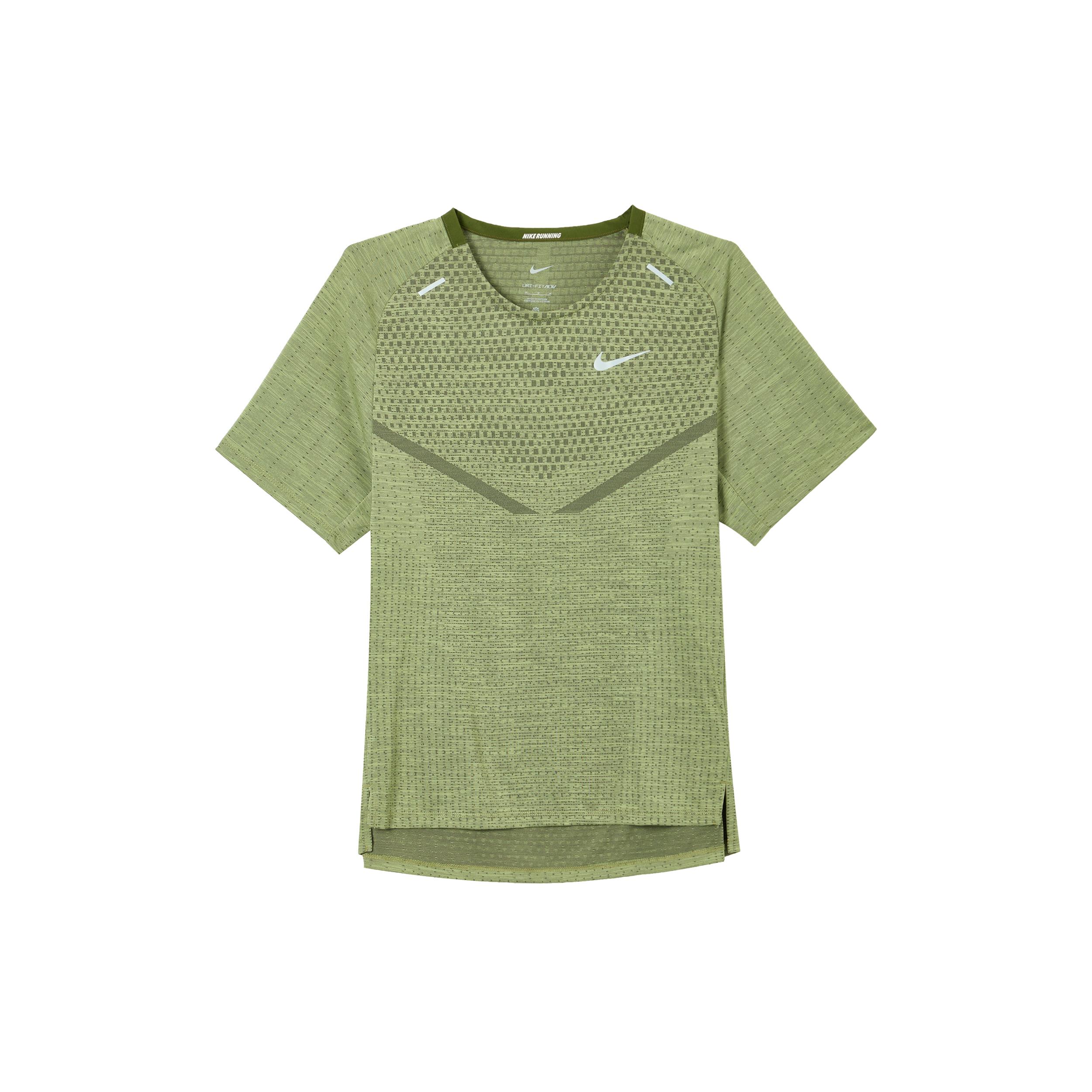 Мужская футболка Nike AS M NK DFADV TECHKNIT ULTRA S Зеленая DM4754-326 S
