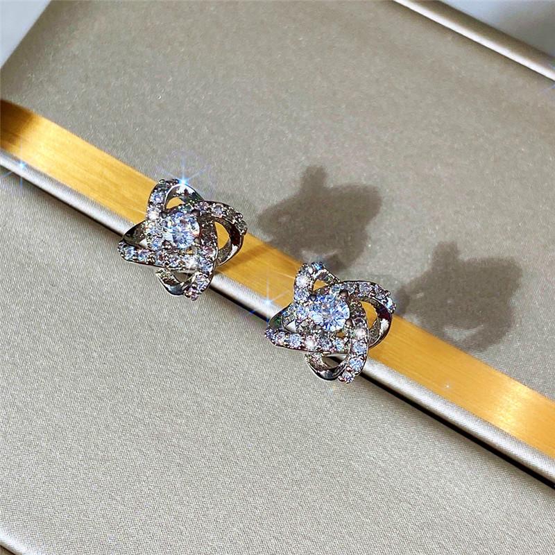 

Korean Version of New Earrings with Simple Flower Micro Inlaid Zircon Sparkling Design, Small and Fresh Floral Women s Zircon