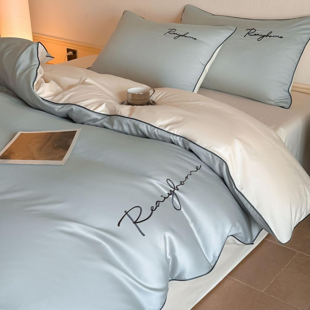 Vierteiliges Set aus reiner Baumwollbettwäsche Leichter Luxus, Hautfreundlich und Bequem Gewaschene Laken Bettbezüge Kissenbezüge.