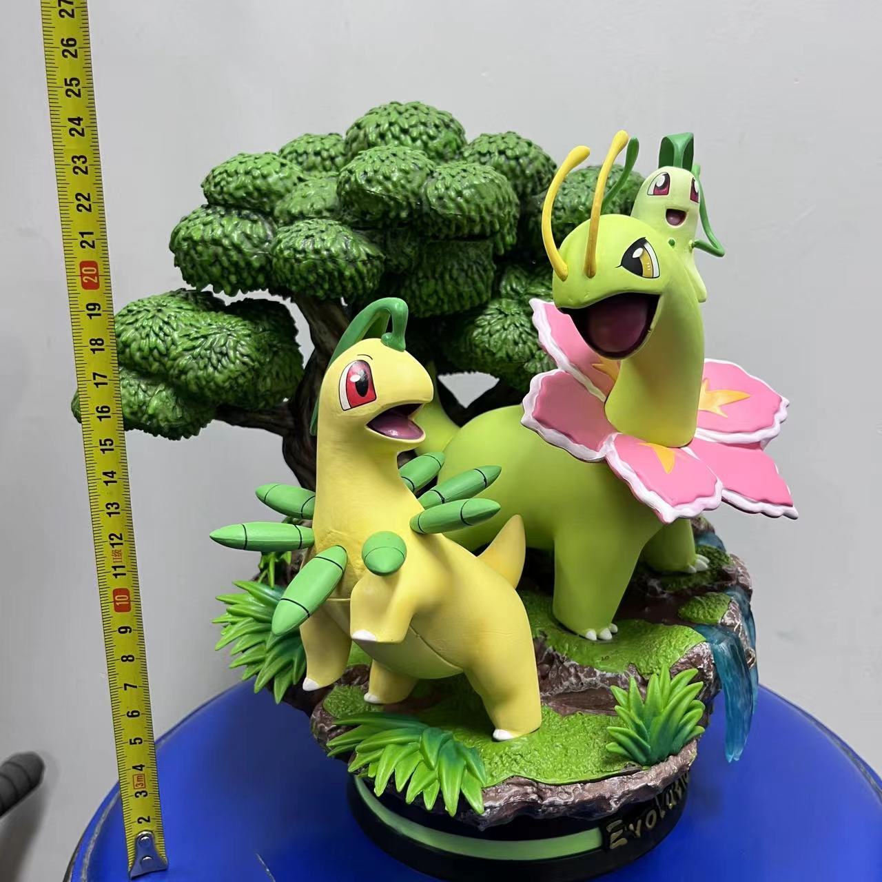 

29CM Pokemon Chrysanthemum Herb Leaf figures PVC CuteLeaf partner Idiot Cute Surfing Charming Green Collection Mode Presents