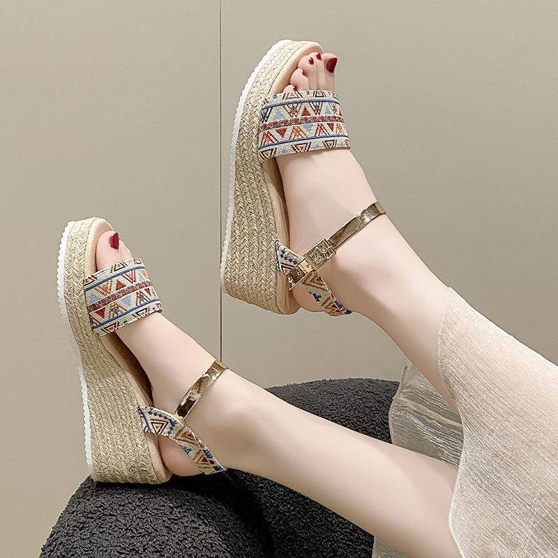 Large size ethnic style new fashion hemp rope woven edge heel sandals women's buckle platform sandals