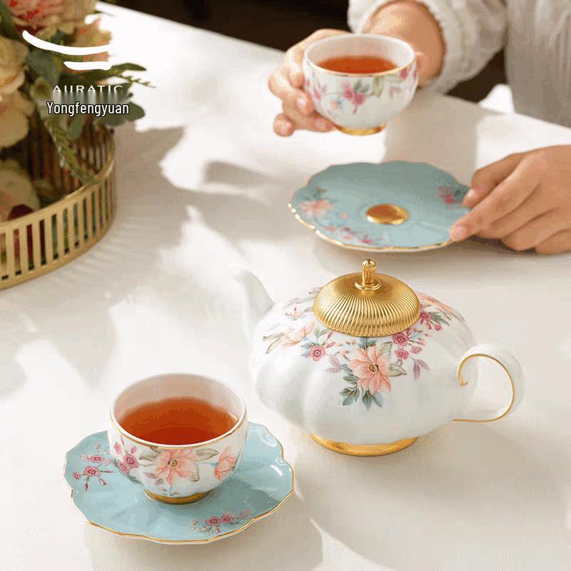 Auratic Celadon Age 6-Piece Ceramic Tea Set
