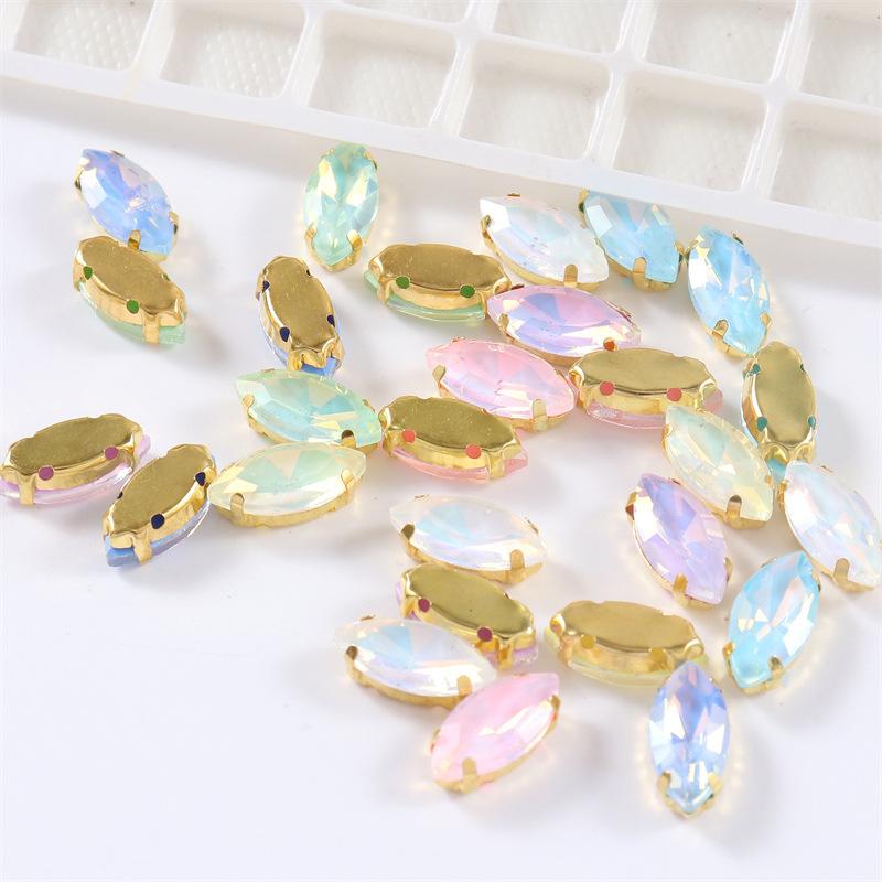 100 Pcs Glass Opal Claw Drill Horse Eye Hand Sewing Drill with Hole Mocha Rhinestone Single Claw DIY Jewelry Accessories Rhinestone Sew On Beads