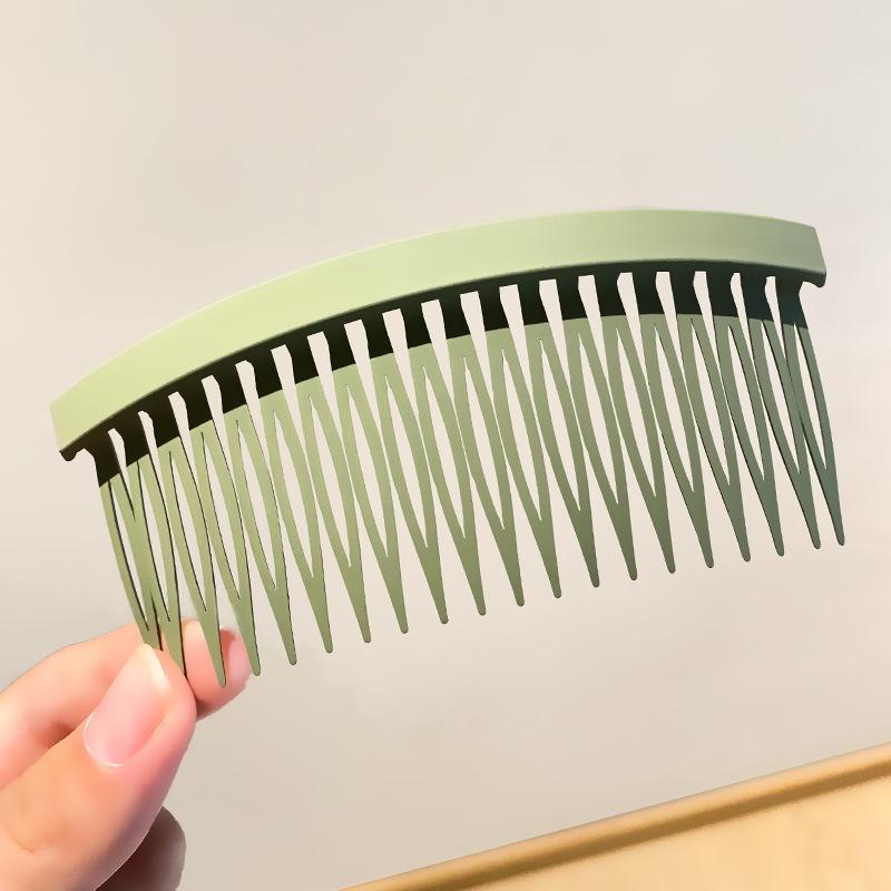 AISHG Women Fashion Hair Comb Large Simple Hairpin Bangs Fixed Arrangement Broken Hair Accessories Back Head Hair Comb Headdress