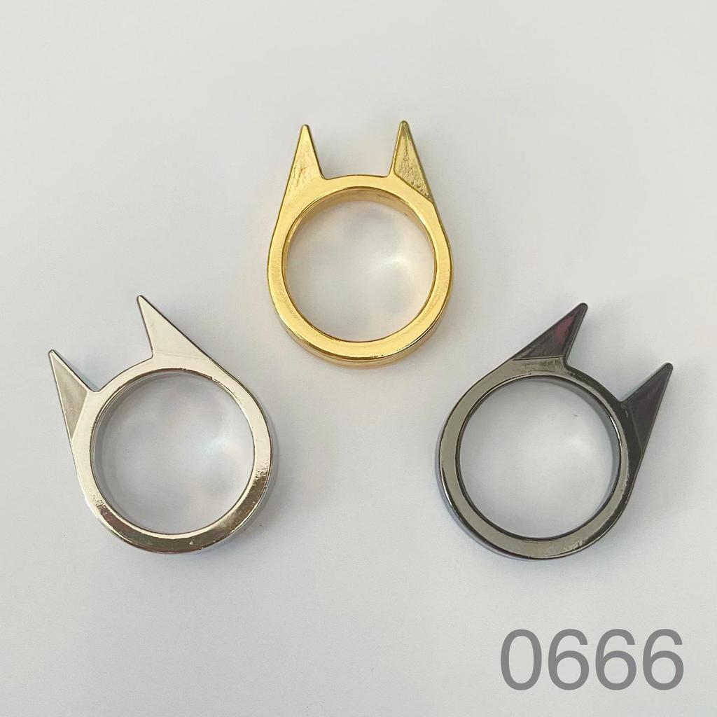 Cat Ear Self-Defense Ring: Multifunctional Jewelry for Window Breaking & Outdoor Protection