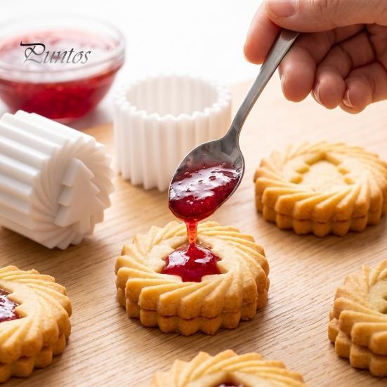 Baking Gadgets for Pastries Double-Sided Mooncake Press Mold, 2-in-1 Plastic Pastry Stamp, Christmas Easy Clean Mold Tree Design Decorative