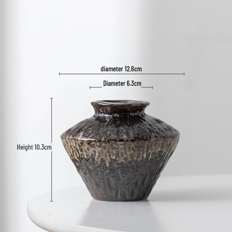 Retro Chinese Ceramic Vase: Elegant Flower Insert for Living Room, Dining Table, Hotel, and B&B Decor