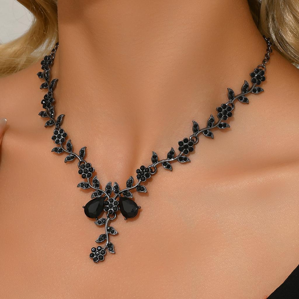 Colar de Pérola Flor com Diamantes Francês Moda Luxo Leve Corrente para Clavícula Joias de Nicho de Alta Qualidade Acessórios