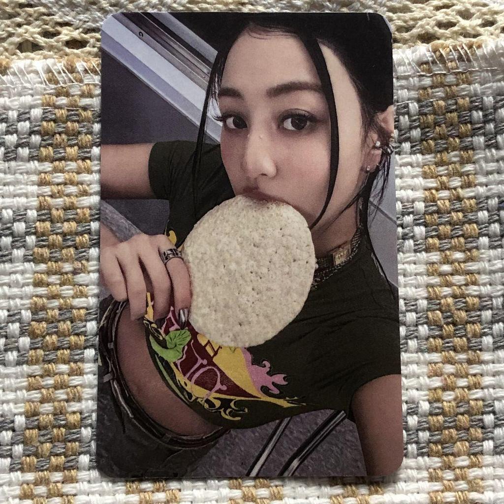 [USED] TWICE Jihyo THIS IS FOR Bonus Pre-Recorded Limited Trading Card