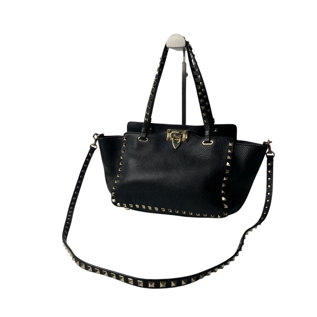 Used VALENTINOShoulder Bag black leather Women